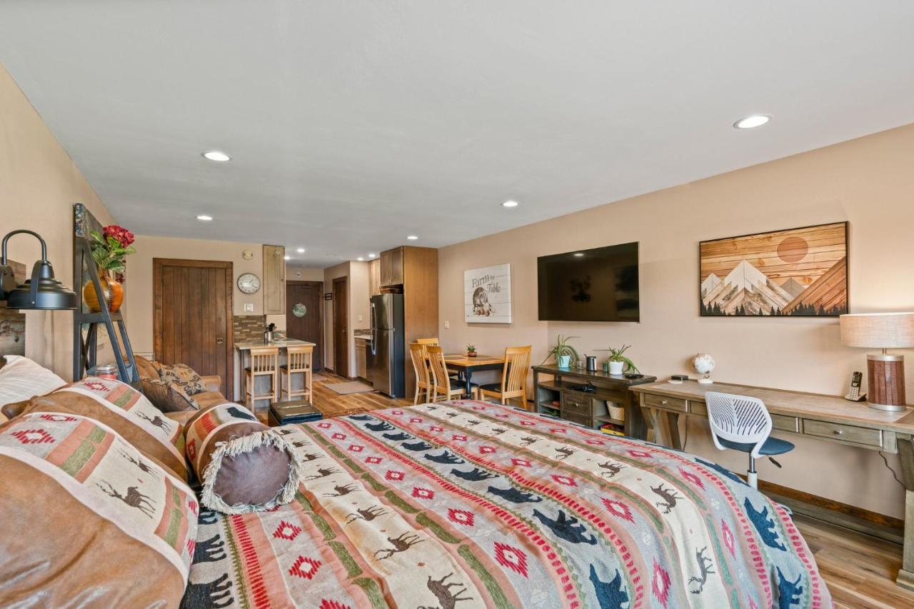 New Tamarron Lodge Unit-Amazing Views And 10 Miles To Purgatory! Durango Exteriör bild